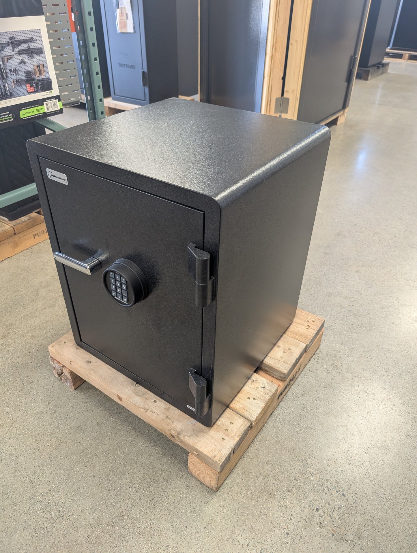 AMSEC FS1814E5 Residential Fire Safe - Blemished