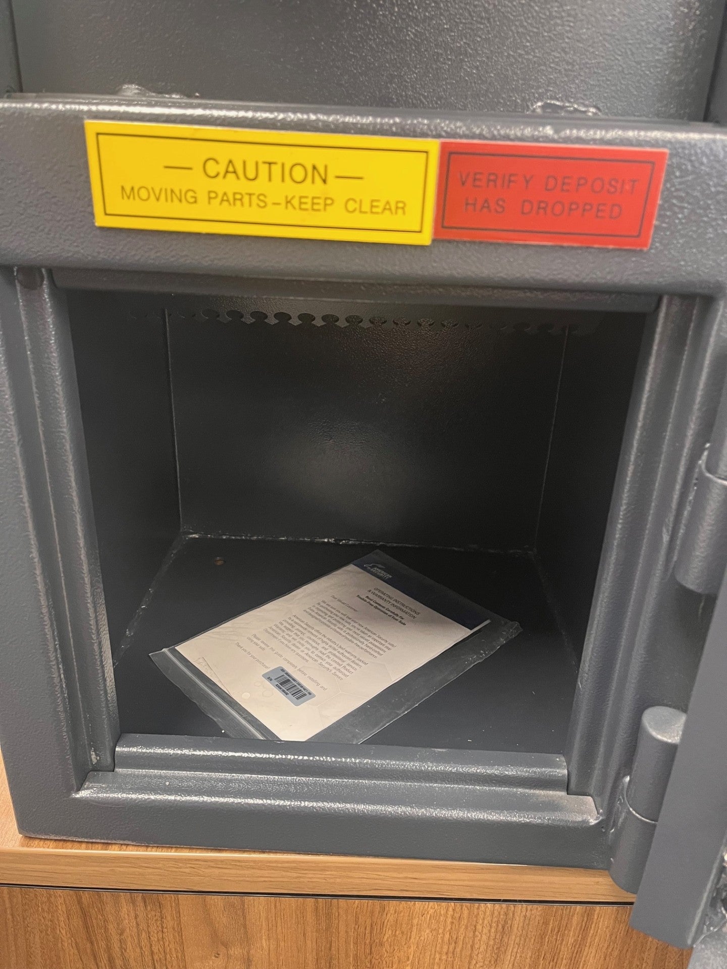 AMSEC DSF2014 Front Load Depository Safe - Blemished