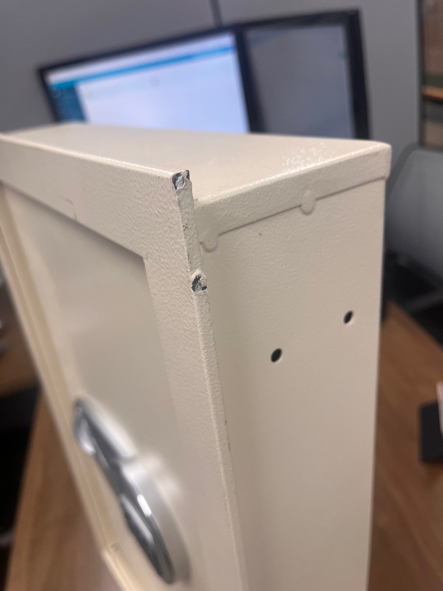 AMSEC WEST2114 Wall Safe - Blemished